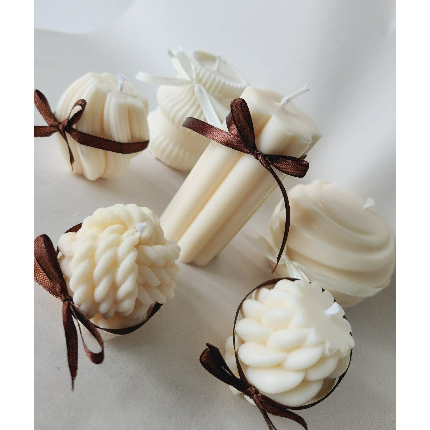 SET of 6 CANDLES SCENTED HANCRAFTED VANILLA & CHOCOLATE HANDMADE AESTHETIC