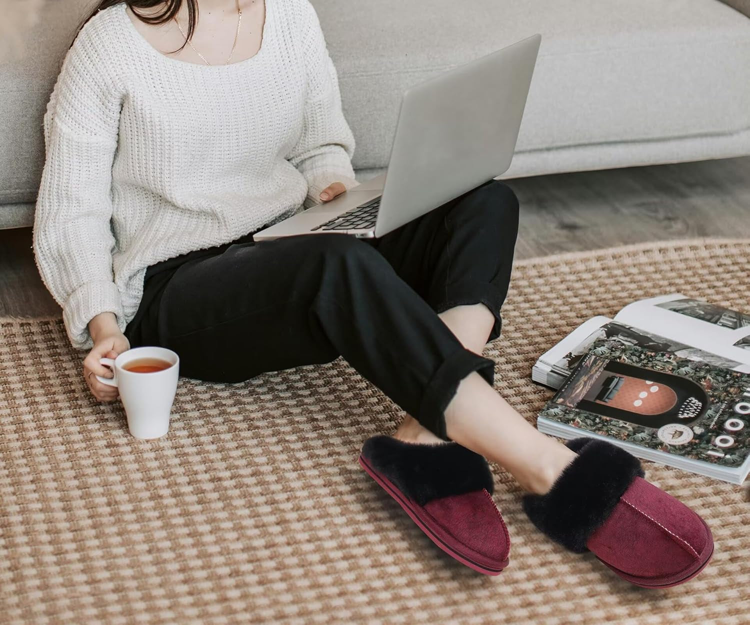 Womens Fluff Dual Memory Foam Slippers Ladies Cozy Arch Support Warm Scuff Slippers Slip on Comfy Winter House Shoes with Non-Slip Indoor Outdoor Hard Sole