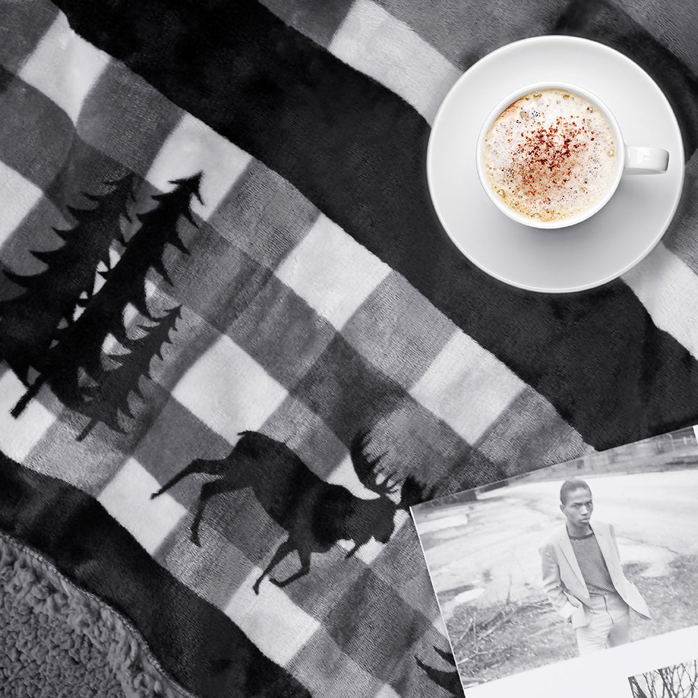 Christmas Blanket Holiday Theme Print Warm Sherpa Fleece Throw Sofa Couch Bed