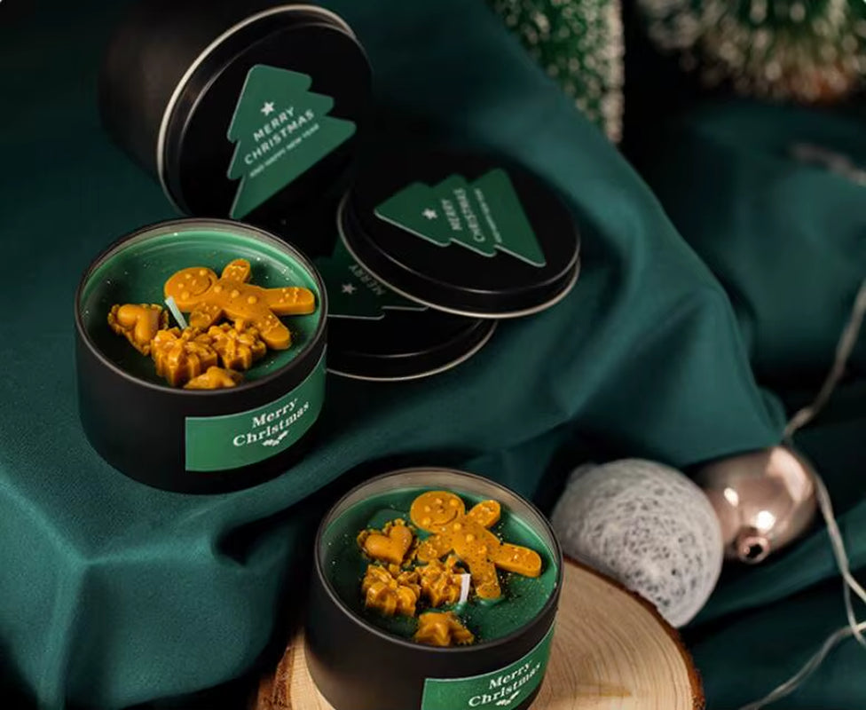 Christmas Candle Home Decorations Soy Wax Tin Box Custom Ginger Biscuit Green Vanilla Scented Christmas Candle